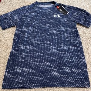 Under Armour Men’s shirt